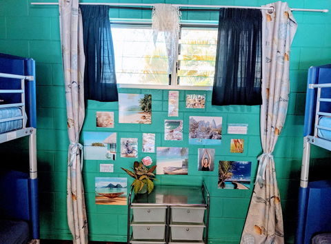 Cool Bananas Backpackers - Rental Cars 6