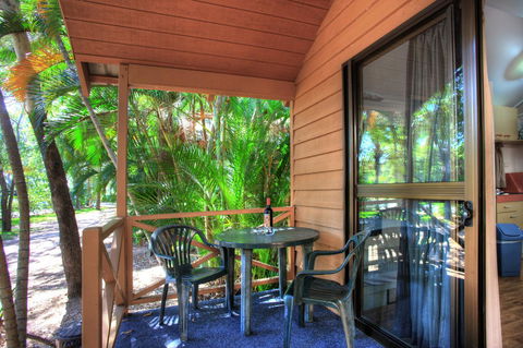 Captain Cook Holiday Village 1770 - Rental Cars 2