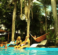 Mad Monkey Backpackers Cairns - Rental Cars
