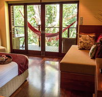 Silky Oaks Lodge - Rental Cars