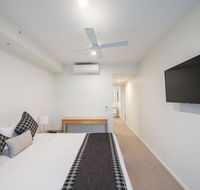 Empire Apartment Hotel Rockhampton - Rental Cars