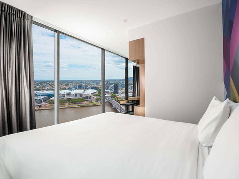 Ibis Styles Brisbane Elizabeth Street - Rental Cars 34