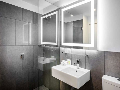 Ibis Styles Brisbane Elizabeth Street - Rental Cars 38