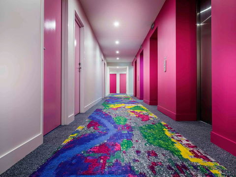 Ibis Styles Brisbane Elizabeth Street - Rental Cars 42