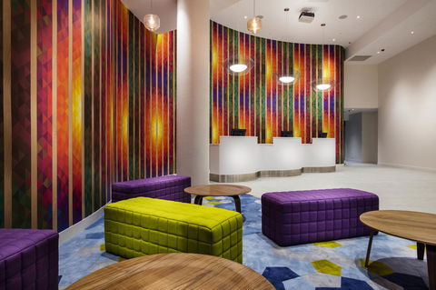 Ibis Styles Brisbane Elizabeth Street - Rental Cars 18