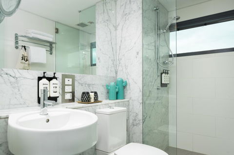 Ovolo The Valley Brisbane - Rental Cars 23
