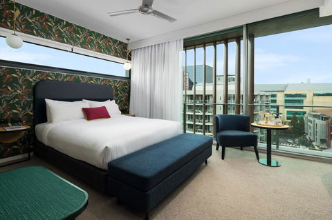 Ovolo The Valley Brisbane - Rental Cars 0
