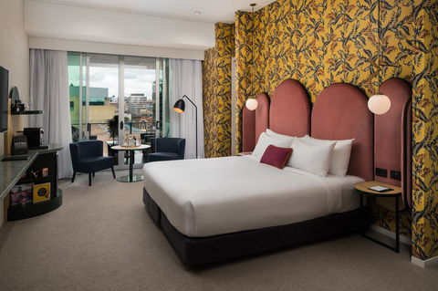 Ovolo The Valley Brisbane - Rental Cars 17