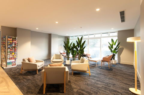 Woodroffe Hotel - Rental Cars 22