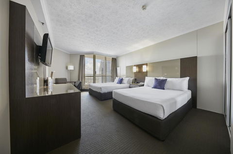 Novotel Surfers Paradise - Rental Cars 15