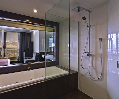 Novotel Surfers Paradise - Rental Cars 26