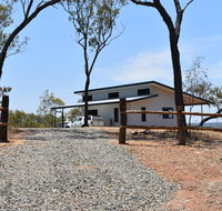 Ironbark House - Rental Cars