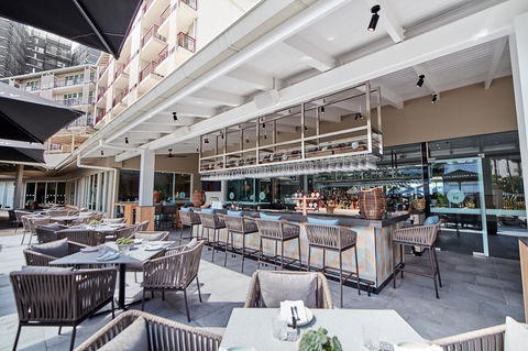 Novotel Cairns Oasis Resort - Rental Cars 12