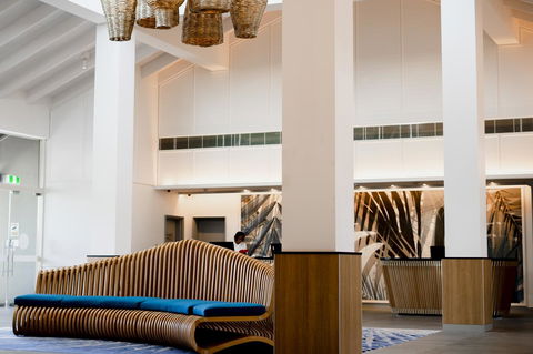 Novotel Cairns Oasis Resort - Rental Cars 5