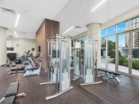 H Star Residences-- Paradise Stayz - Rental Cars 23