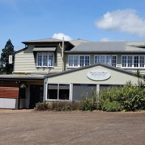 Malanda Manor Guesthouse - Rental Cars 4