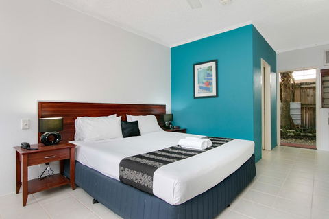 Cairns City Palms - Rental Cars 18