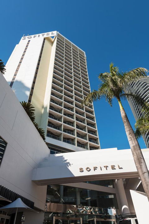 Sofitel Gold Coast Broadbeach - Rental Cars 7