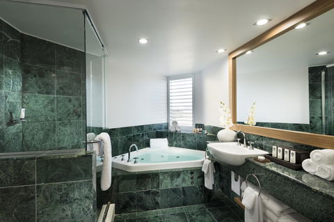 Sofitel Gold Coast Broadbeach - Rental Cars 4
