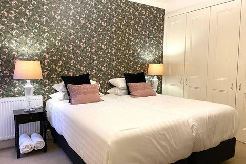 Wattle Terrace - Rental Cars 2