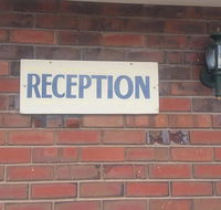 Wentworth Club Motel - Rental Cars