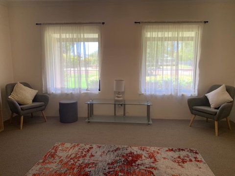 Willow Lodge - Rental Cars 2