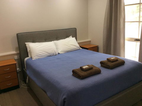 Winbi River Resort - Rental Cars 1