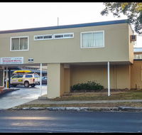 Windsor Motel - Rental Cars