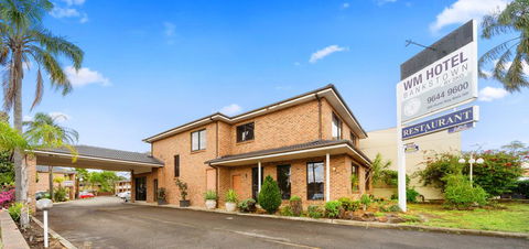 WM Hotel Bankstown - Rental Cars 1