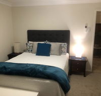 Woodford Gardens - Rental Cars