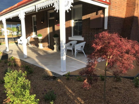 Woodstock Cottage - Rental Cars 1