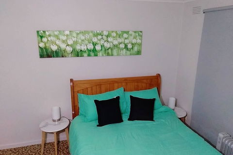 Your Holiday Home In Cohuna, Perfect Family Getaway - Rental Cars 1