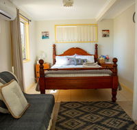 Zen Escape Guest House - Rental Cars