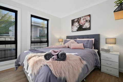 Zoo Villas : Villa Zebra - Central Wynyard - Rental Cars 3