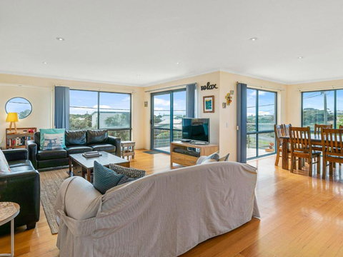 Adnajur - Rental Cars 0