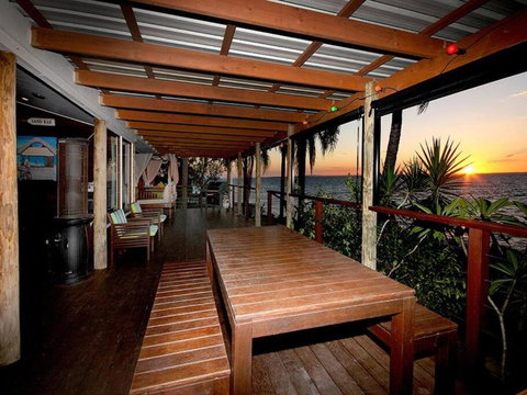 AMITY SHAWS - Rental Cars 2