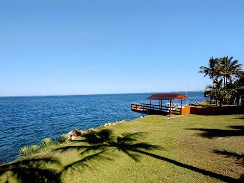 AMITY SHAWS - Rental Cars 4