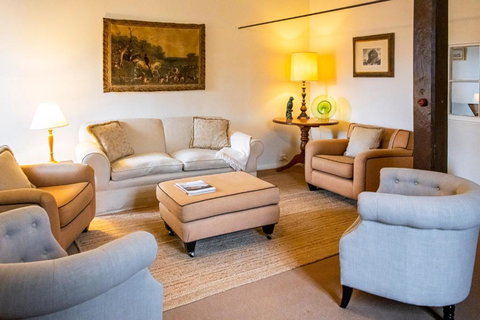 Anlaby Station - Rental Cars 2