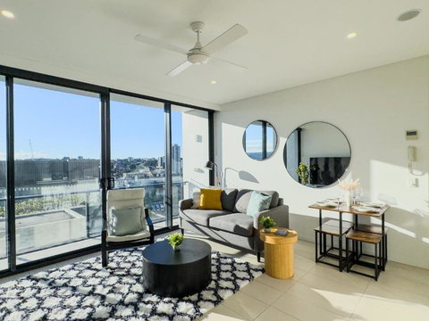 Apartment In South Brisbane - Rental Cars 0