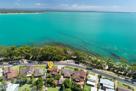 Arches By The Sea, Vincentia - Rental Cars 0