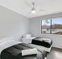 Fountain View Estate - We Accommodate - Rental Cars