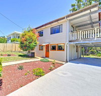 'Beach Break 2' 2/10 Lionel St - downstairs unit with Aircon - Rental Cars