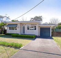 'Shoalz' 28 Rigney Street - Renovated Pet Friendly Cottage  Boat Parking - Rental Cars