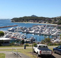 1 'Laman Lodge' 15 Laman Street - stunning air conditioned unit with water views and WIFI - Rental Cars