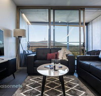 1 Bedroom Apt With Parking Walk to ANU