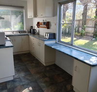1 Spectrum Street Rainbow Beach- Close to shops and main beach - Rental Cars