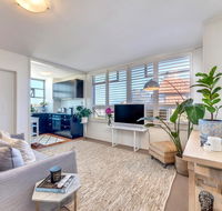10 Barncleuth Square - Rental Cars