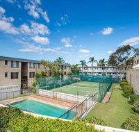 14 'THE DUNES' 38 MARINE DR - LARGE UNIT WITH POOL TENNIS COURT AND DIRECTLY ACROSS FROM FINGAL - Rental Cars