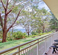 2 'Fiddlers Green' 62 Magnus Street - ground floor unit walking distance to Nelson Bay - Rental Cars