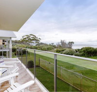 2 'The Helm' 22 Voyager Cl - Stunning waterfront unit with Air Conditioning - Rental Cars